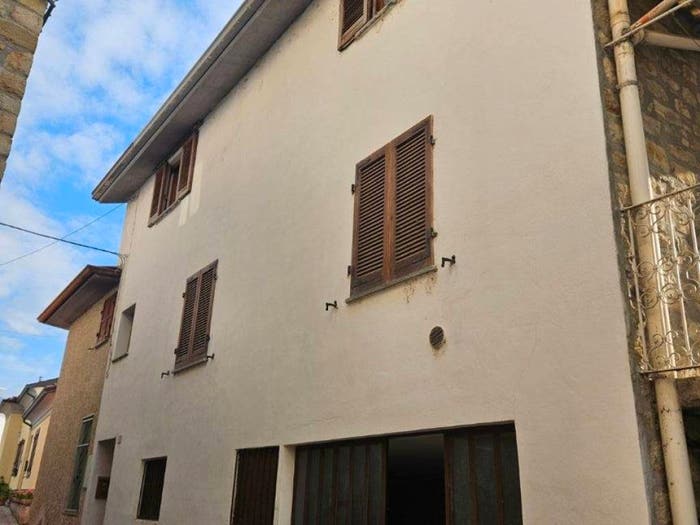 Casa trilocale in vendita in Via Settembre, Centro, Bagnaria