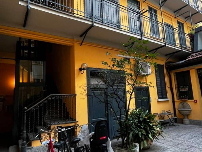 Appartamento bilocale in vendita in Via Andrea Mantegna, Sempione, Milano
