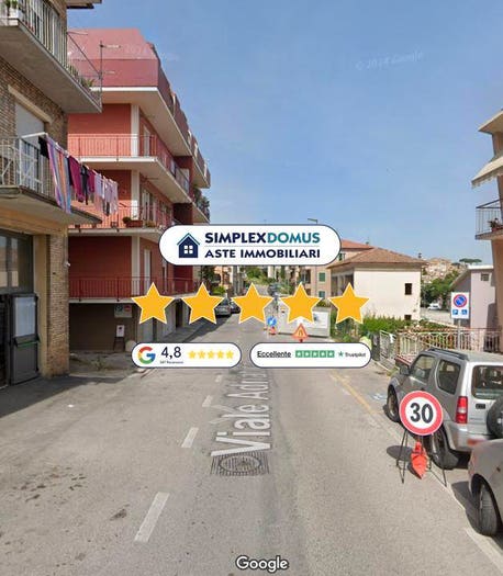 Appartamento quadrilocale in vendita in Viale Adriatico, Centro, Recanati