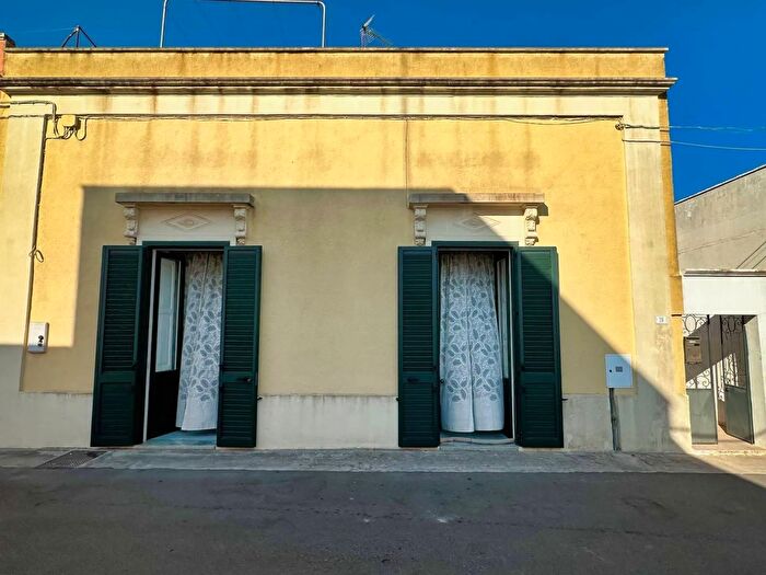 Casa con 7 locali in vendita in Via Giuseppe Verdi, Diso