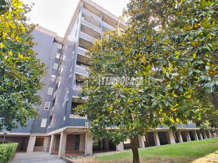 Casa monolocale in vendita in Viale Giulio Cesare, Cittadella Villaggio Dalmazia, Novara
