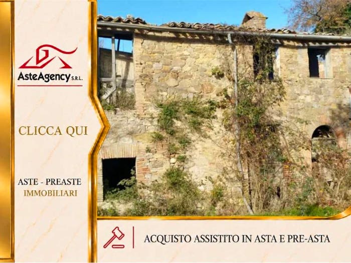 Casa quadrilocale in vendita in Frazione Carnaiola snc, Fabro Scalo, Fabro