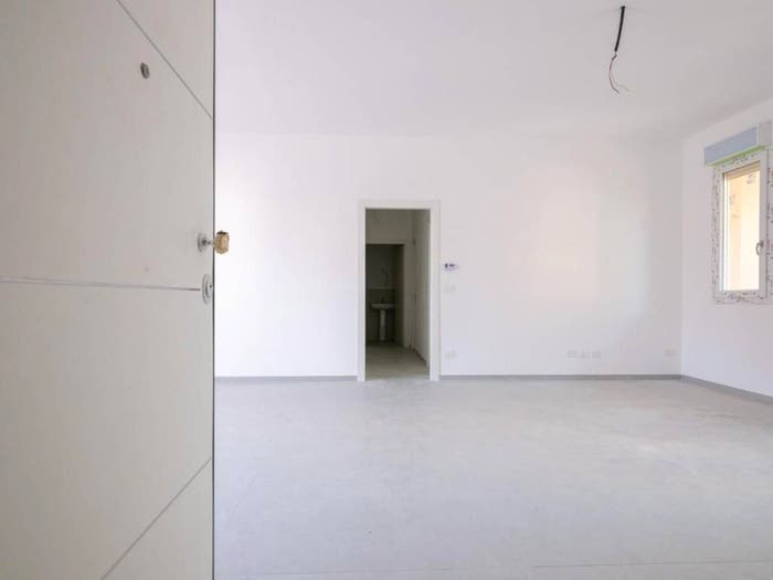 Appartamento con 5 locali in vendita in Viale della Repubblica, Semicentro, Cascina
