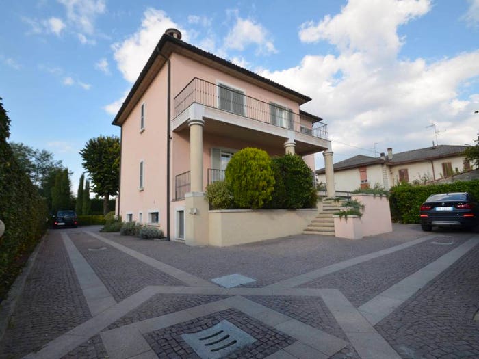 Casa quadrilocale in vendita in Via dei Caduti per la Patria, Corteolona, Corteolona e Genzone