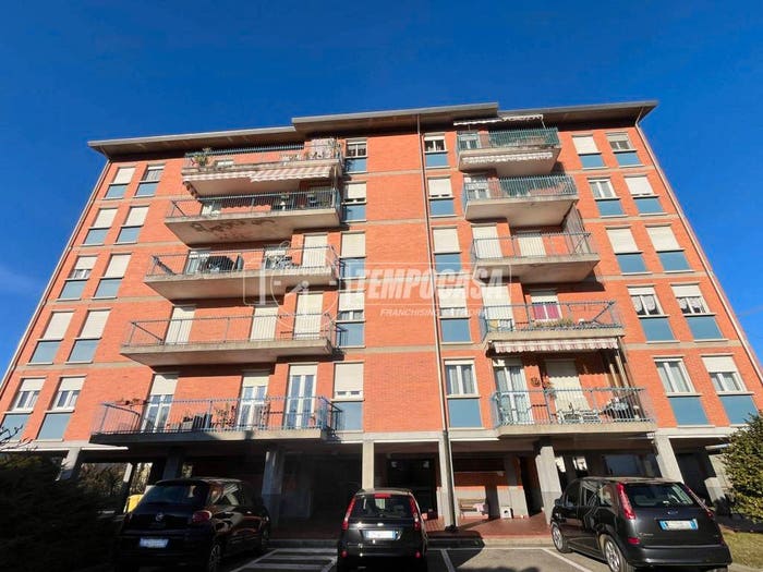 Appartamento con 5 locali in vendita in Via Polle, Centro, Cossato
