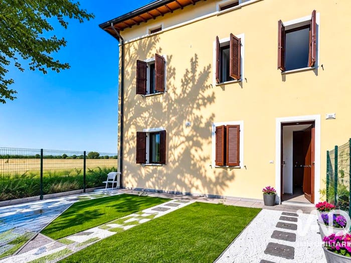 Casa con 6 locali in vendita in Via I MAGGIO, Centro, San Felice sul Panaro