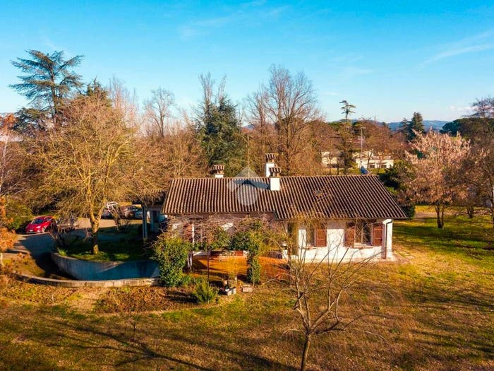 Casa con 6 locali in vendita in Via Crocetta, Carpena, Forlì