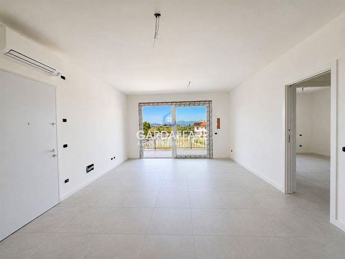 Casa bilocale in vendita in Via Colli Storici, Rivoltella, Desenzano del Garda