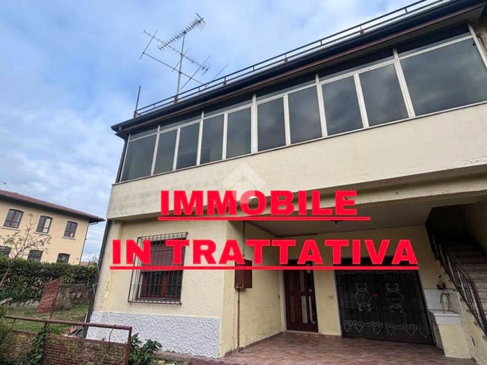 Appartamento con 6 locali in vendita in Via S Maria, Centro, Calcinato