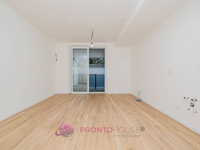 Appartamento trilocale in vendita in Via Vittorio Bottego, Crescenzago, Milano