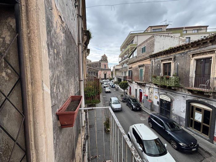 Appartamento bilocale in vendita in Via Etnea, Centro, Mascalucia