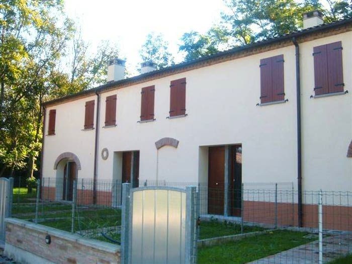 Casa con 5 locali in vendita in Via Cento, Porotto Cassana, Ferrara