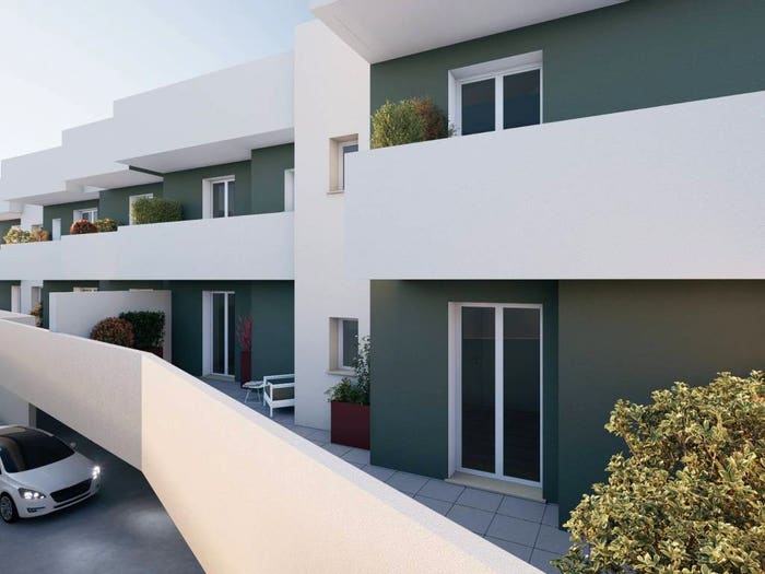 Appartamento quadrilocale in vendita in Via Giulio Cesare, Castromediano, Cavallino