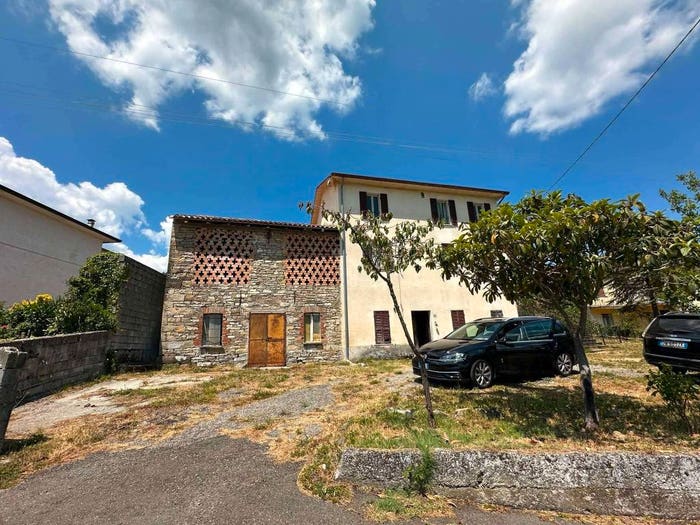 Casa con 5 locali in vendita in Centro, Bore