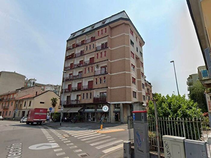 Appartamento bilocale in vendita in via Baroni, Fanfani, Lodi