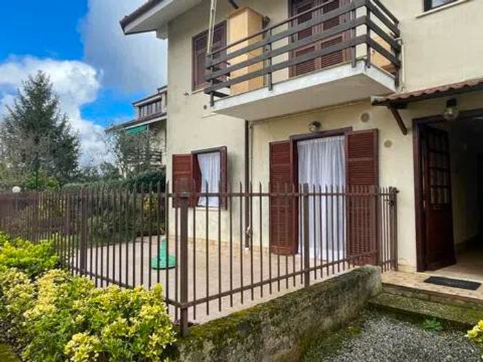 Appartamento trilocale in vendita in Loc Ziona No Number, Ziona, Carro