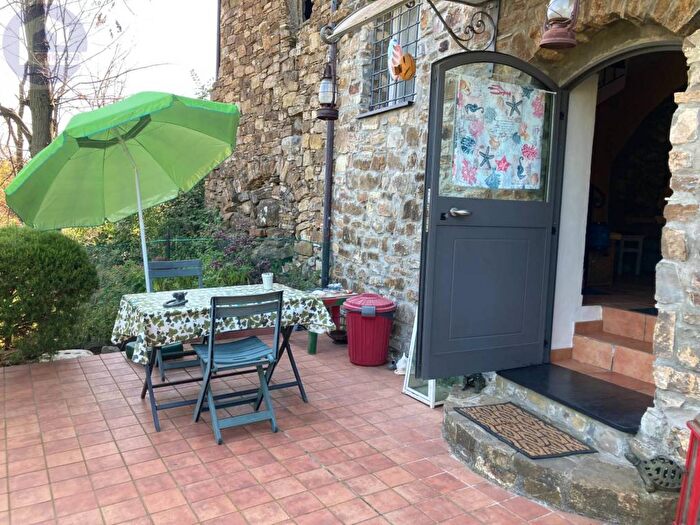 Appartamento quadrilocale in vendita in Via Casanova, Lingueglietta, Cipressa