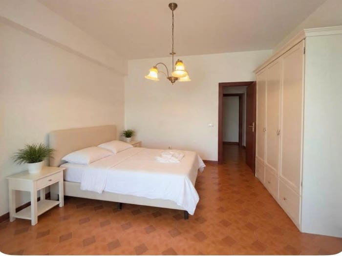 Appartamento trilocale in vendita in Via Cristoforo Colombo, Centro, Falcone