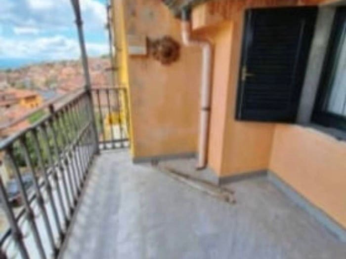 Casa con 6 locali in vendita in Via del Giglio, Bono
