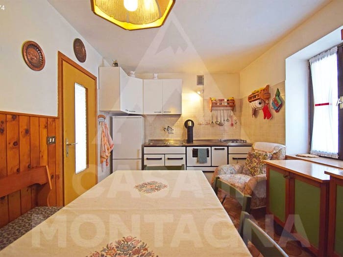 Appartamento con 5 locali in vendita in Casatta, Valfloriana