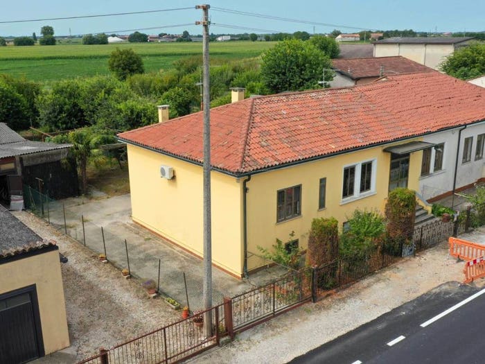 Casa quadrilocale in vendita in Via Olmo, Cologna Veneta