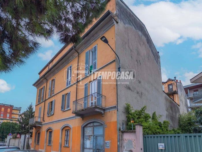 Appartamento bilocale in vendita in Via Giuseppe Regaldi, Affori, Milano