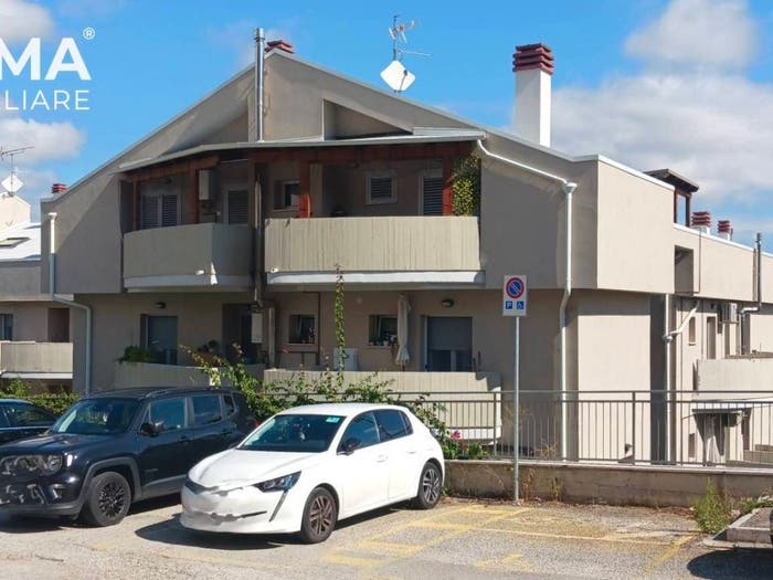 Appartamento trilocale in vendita in Via Battistelli, Centro, Teramo