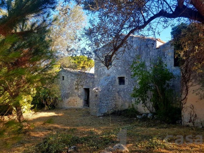 Casa con 6 locali in vendita in Modica Bassa, Modica