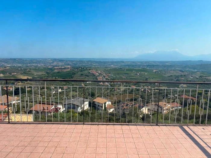 Casa con 6 locali in vendita in Via di Santa Maria, Centro, Città Sant'Angelo