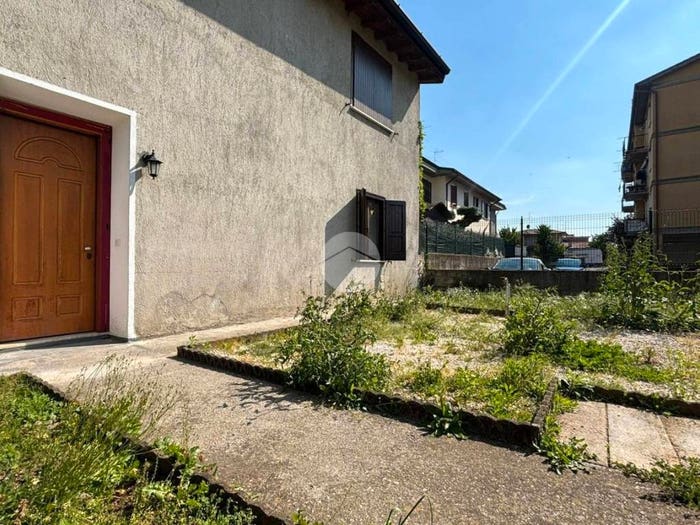 Appartamento trilocale in vendita in Via Seriola, Ospitaletto