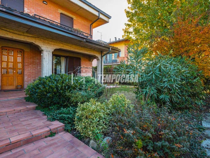 Casa con 5 locali in vendita in Via Ada Negri, Centro, Castelvetro di Modena