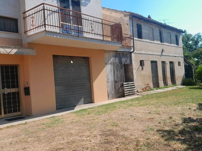 Casa con 6 locali in vendita in Contrada Fantina, Mondavio