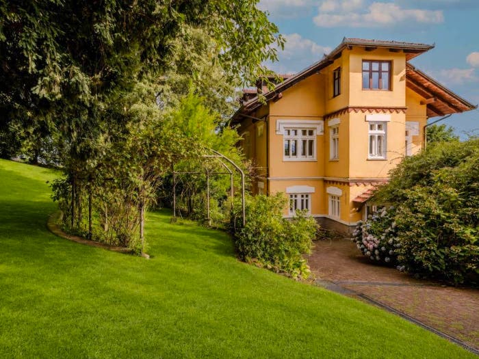 Casa con 6 locali in vendita in Via Frate Lebole, Centro, Viverone