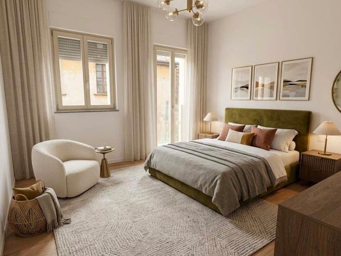 Appartamento trilocale in vendita in Via Giuseppe Robolini, Centro Storico, Pavia