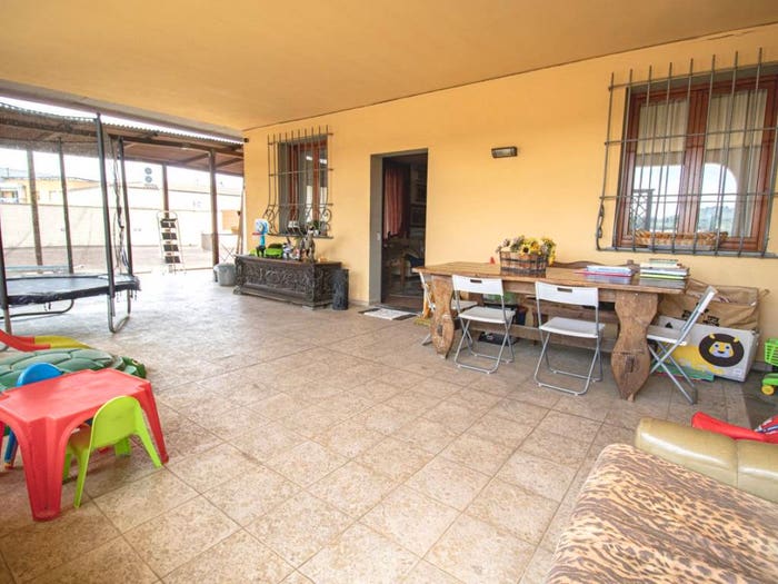 Casa con 5 locali in vendita in Via Donatello, Centro, Poggio a Caiano
