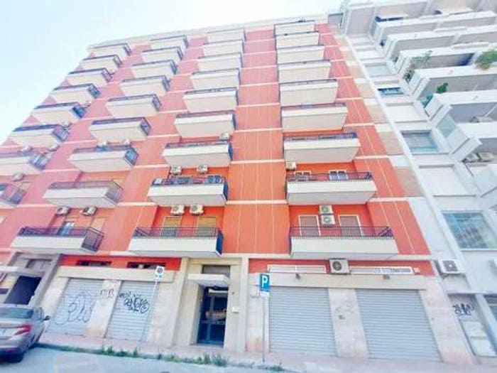 Appartamento trilocale in vendita in Via Giuseppe Sabato, Italia Montegranaro, Taranto