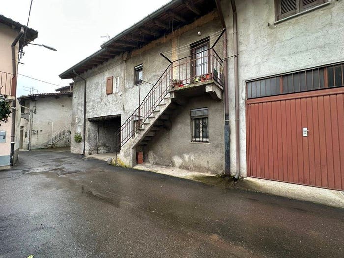 Appartamento bilocale in vendita in Vicolo dei Milani, Crenna Bettolino, Gallarate