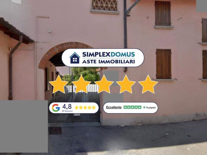 Appartamento con 5 locali in vendita in Via Volta, Lipomo