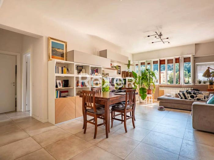 Appartamento con 5 locali in vendita in Via Isonzo, San Marcellino, Firenze