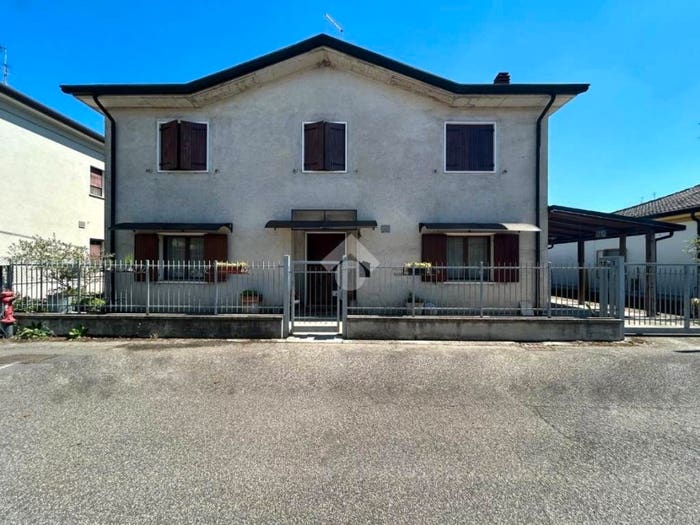 Casa con 5 locali in vendita in Centro, Isola della Scala