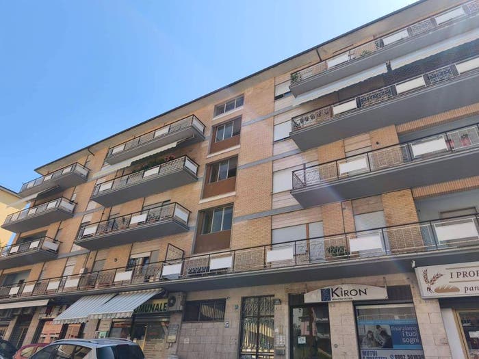 Appartamento quadrilocale in vendita in Via Strinella, Torretta Torrione, L'Aquila