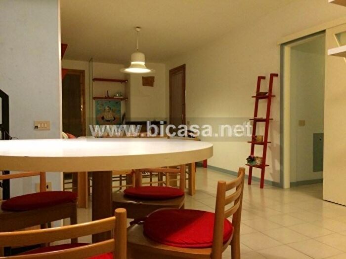 Appartamento quadrilocale in vendita in VIA LAGO MISURINA, Villa Ceccolini, Pesaro