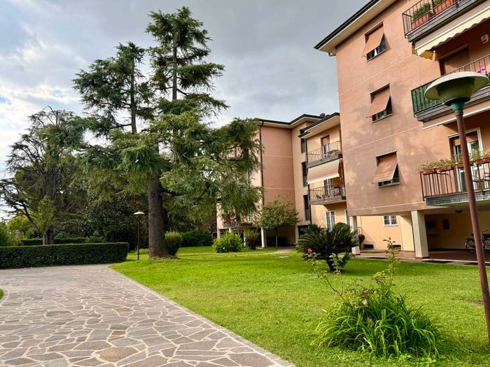 Appartamento con 5 locali in vendita in Via Luigi Gadola, Casazza, Brescia