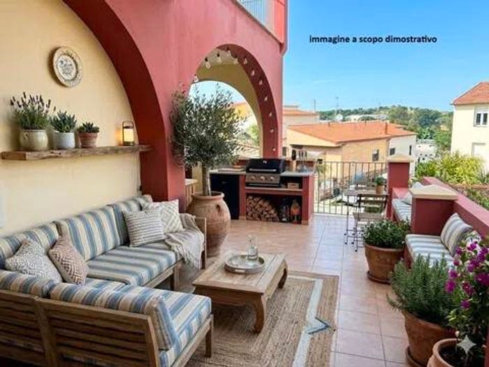 Appartamento quadrilocale in vendita in Via Giovanni Da Verrazzano No Number, Golfo Aranci