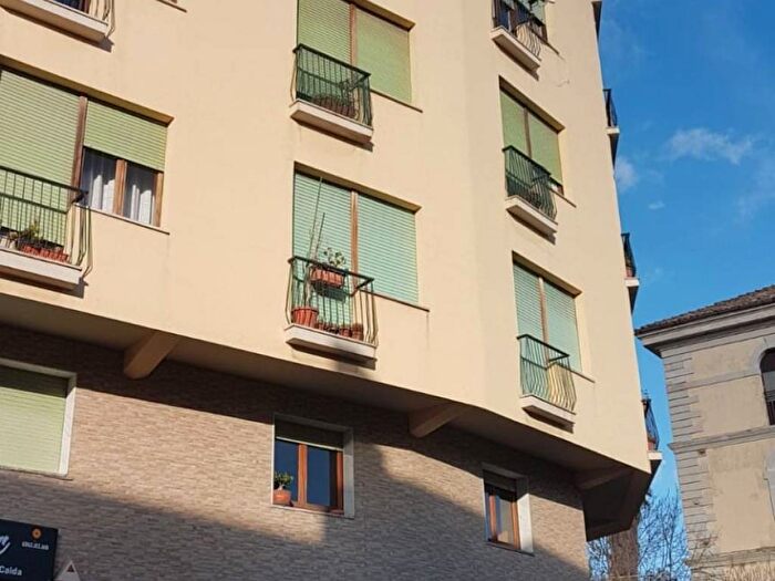 Appartamento con 5 locali in vendita in Via Edmondo Buccarelli, San Leonardo, Catanzaro