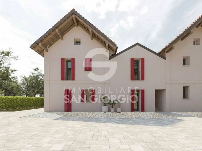 Appartamento trilocale in vendita in Via San Sebastiano, Centro, Chiari