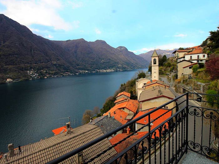 Casa con 6 locali in vendita in Via Pognana, Careno, Nesso