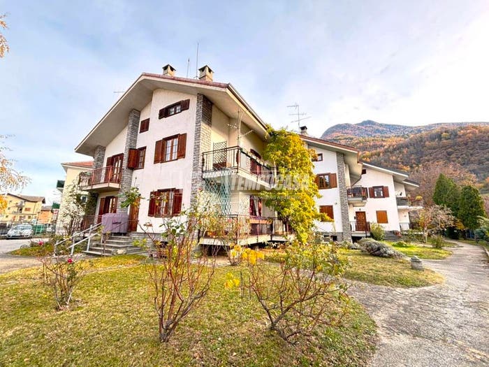 Appartamento quadrilocale in vendita in Frazione Plan Felinaz, Plan Felinaz Felinaz, Charvensod