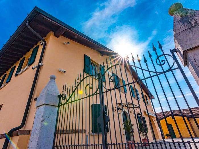 Casa con 6 locali in vendita in Via Risorgimento, Centro, Passirano