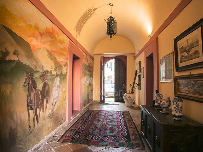 Casa con 6 locali in vendita in Centro, Magliano Sabina